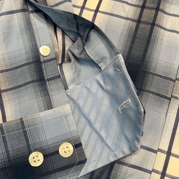 Johnston Murphy Tailored Fit Button Down Shirt Size L - Picture 3 of 8